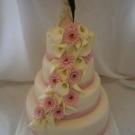 Svatební s kalami a růžovými gerberkami